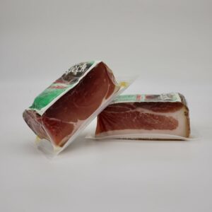 Trancio di Speck del Trentino